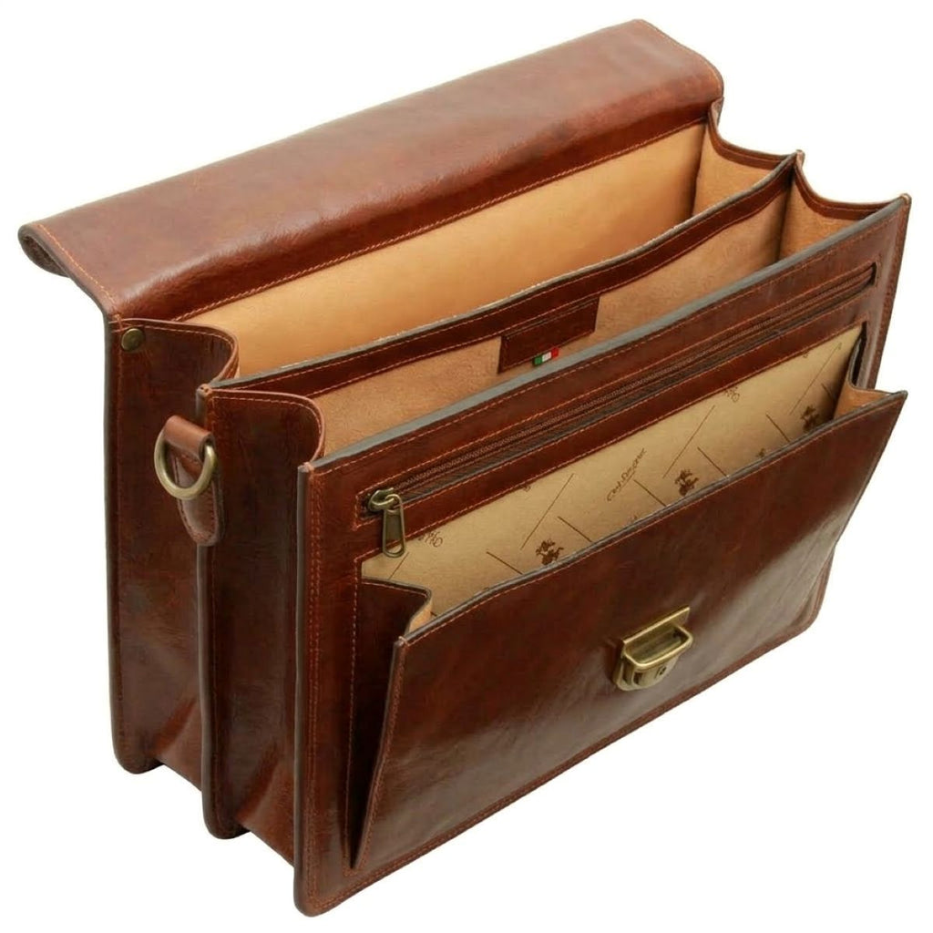 Leather Shoulder Bag for Men in Full-Grain Leather. Brown-1
