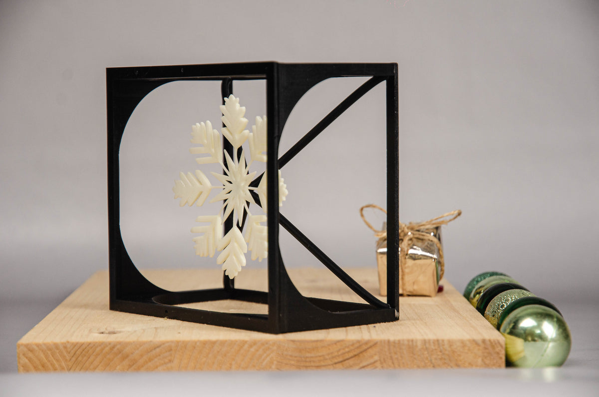 Snowflake Cube –  Minimalist Cube Design for Winter-Inspired Home Decor-1