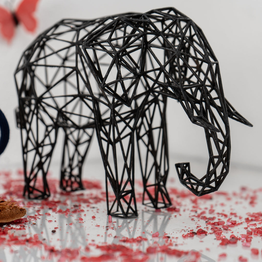Majestic Elephant Wire Sculpture-0