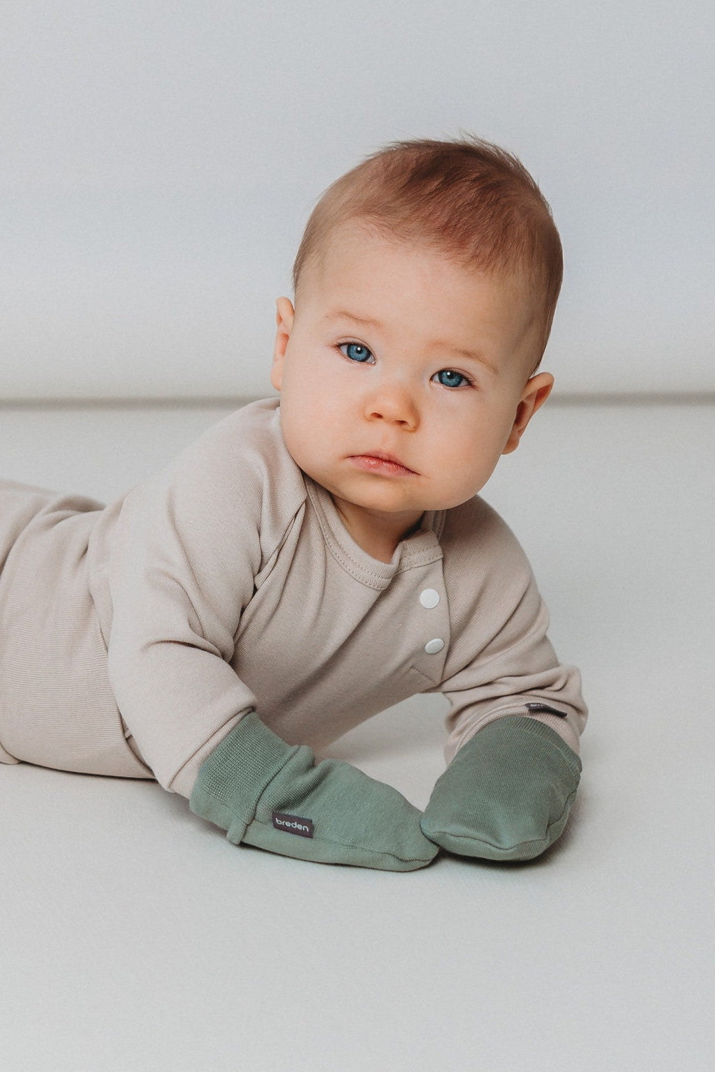 Ribb baby gloves GIRA